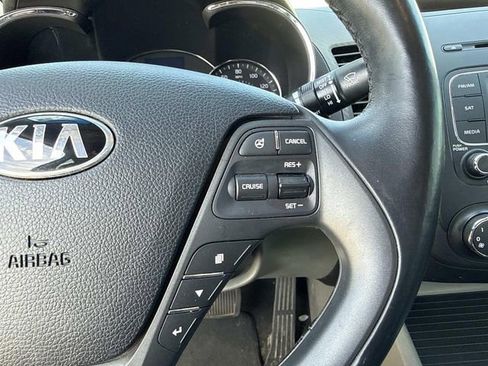 Used 2014 Kia Forte EX w/ Premium Package FWD image 23