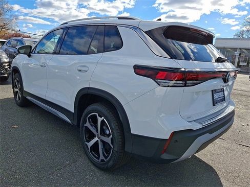 New 2026 Volkswagen Tiguan SE image 3