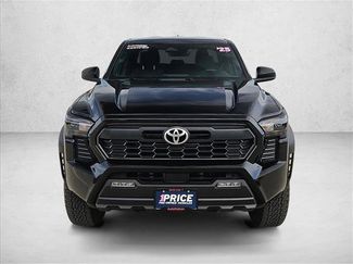 Used 2025 Toyota Tacoma TRD Off-Road video 2