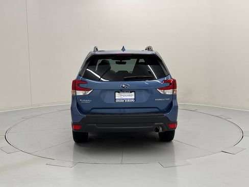 Used 2023 Subaru Forester Premium w/ Popular Package #1 image 4