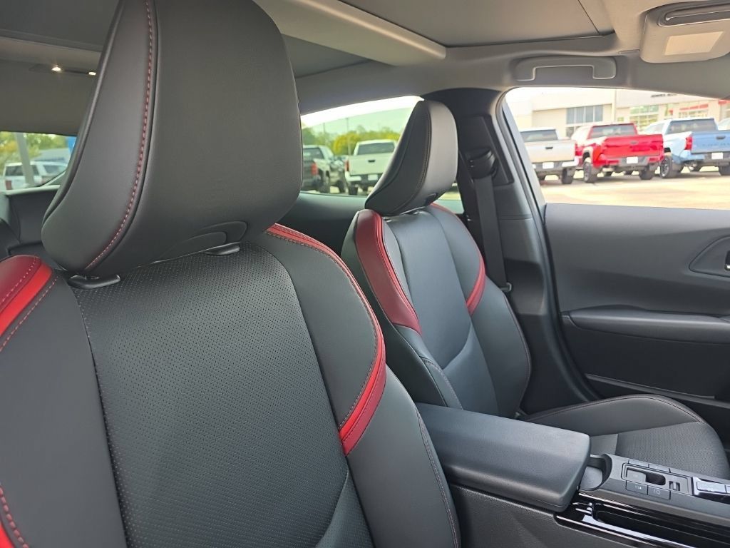 Certified 2024 Toyota Prius Prime Premium w/ Advanced Technology Package FWD image 11