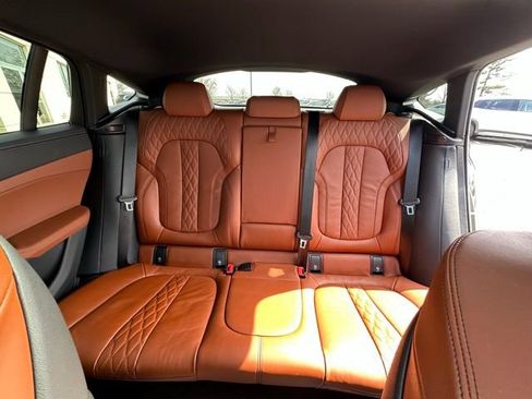Certified 2026 BMW X6 xDrive40i image 31