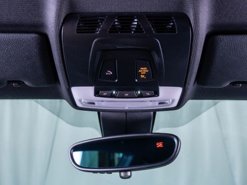 Used 2018 BMW M2 image 26