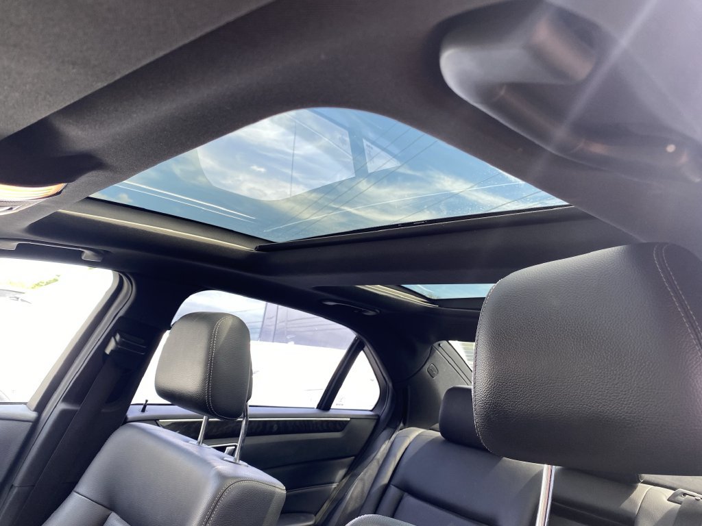 Used 2016 Mercedes-Benz E 350 Sedan image 7