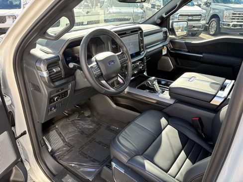 New 2025 Ford F150 Platinum w/ Equipment Group 702A High image 13