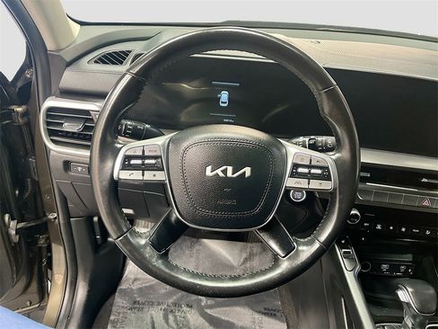 Used 2023 Kia Telluride S w/ S Sunroof Package image 11