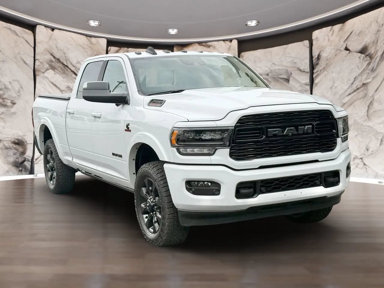 Used 2022 RAM 2500 Limited AWD/4WD image 1