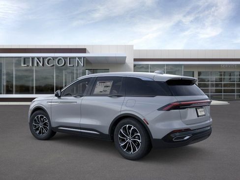 New 2026 Lincoln Nautilus Premier AWD/4WD image 4