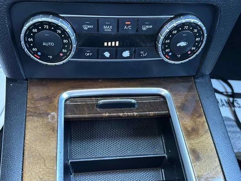 Used 2015 Mercedes-Benz GLK 350 2WD image 23