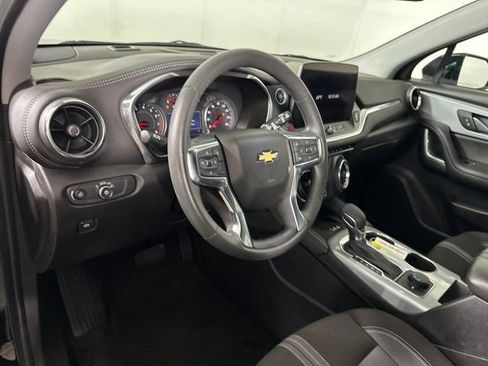 Used 2024 Chevrolet Blazer LT w/ Convenience Package FWD image 13