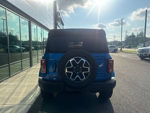 Used 2023 Ford Bronco Outer Banks AWD/4WD image 4