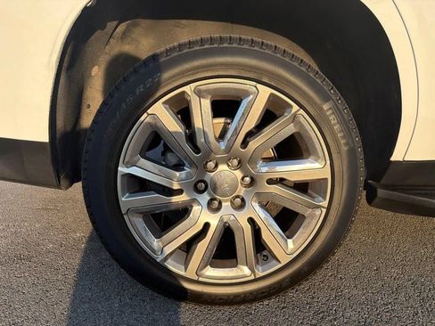 Used 2021 GMC Yukon SLT AWD/4WD image 14