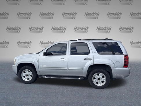 Used 2011 Chevrolet Tahoe LT w/ Luxury Package AWD/4WD image 7