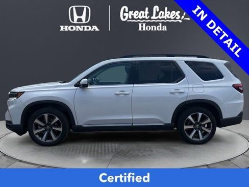 Certified 2025 Honda Pilot Elite image 3