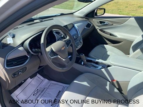 Used 2020 Chevrolet Malibu LT w/ Fleet LT Safety Plus Package image 12