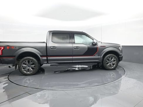 Used 2016 Ford F150 Lariat w/ Equipment Group 502A Luxury AWD/4WD image 31