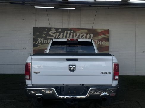 Used 2018 RAM 1500 Laramie image 5