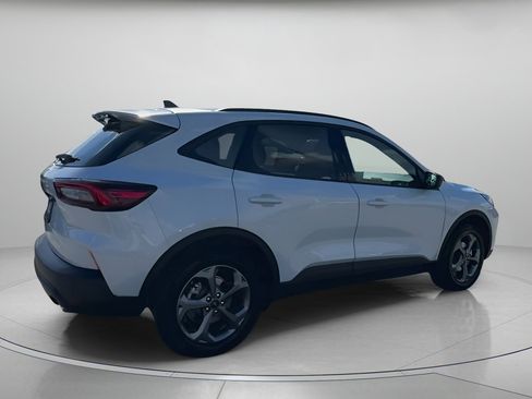 New 2026 Ford Escape ST-Line w/ Tech Pack #1 FWD image 33