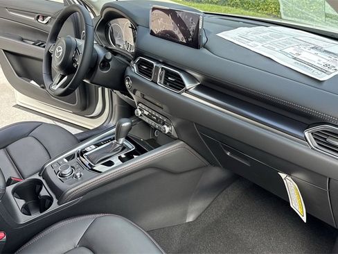 New 2025 MAZDA CX-5 Carbon Edition image 33