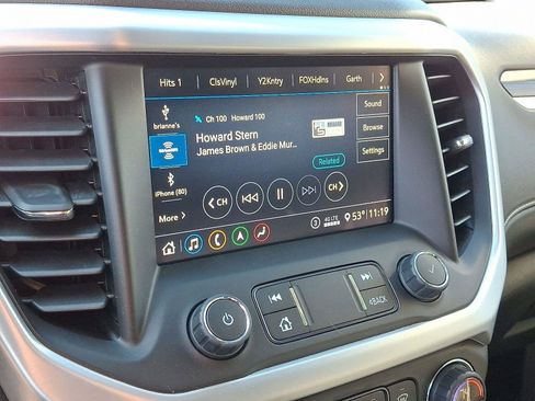 Used 2020 GMC Acadia SLT image 18