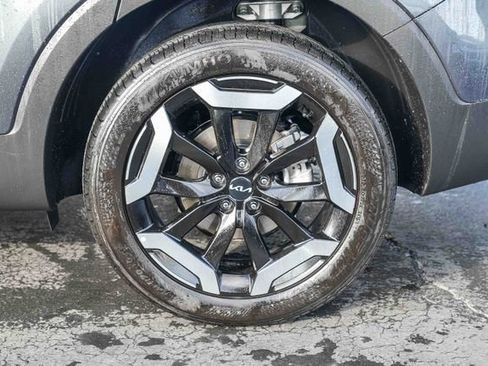 Certified 2023 Kia Telluride S w/ S Sunroof Package image 12