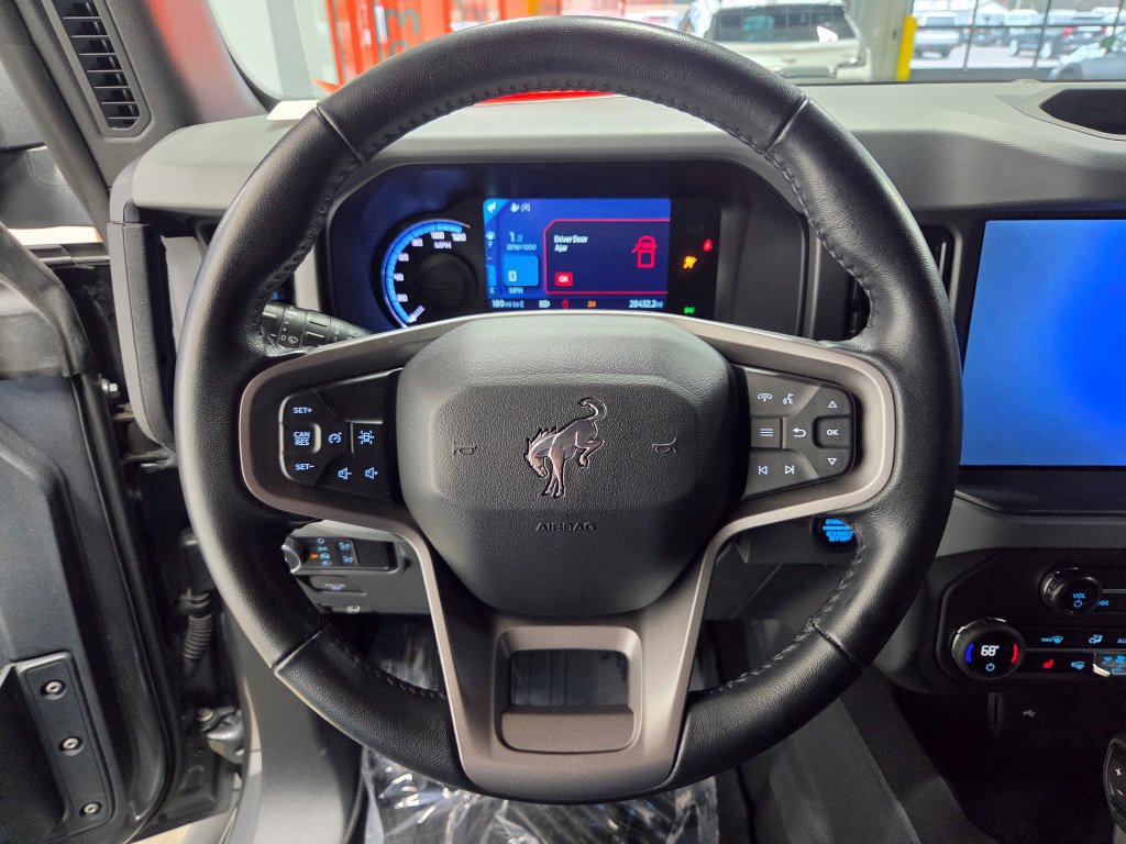 Used 2024 Ford Bronco Black Diamond AWD/4WD image 28