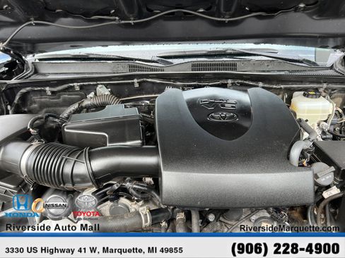 Used 2019 Toyota Tacoma TRD Off-Road image 13