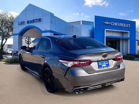 Used 2021 Toyota Camry XSE image 7