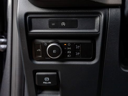 Used 2025 Ford F150 XL w/ Equipment Group 103A High image 18