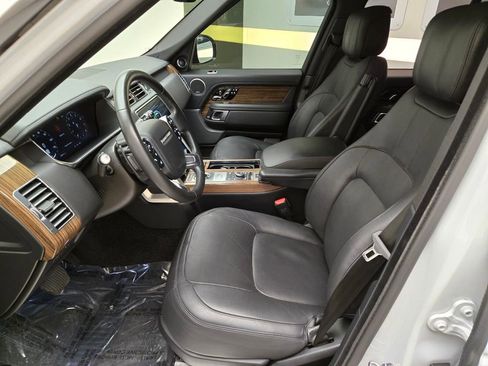 Used 2018 Land Rover Range Rover HSE AWD/4WD image 17