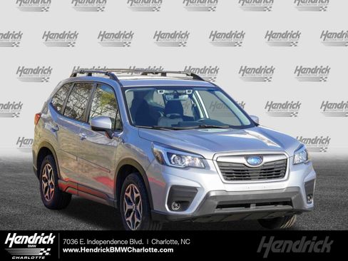 Used 2019 Subaru Forester Premium image 1