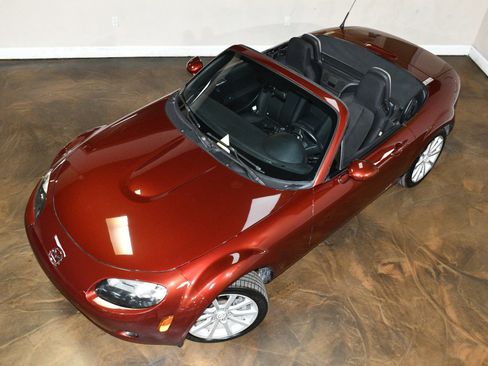 Used 2007 MAZDA MX-5 Miata Touring image 74