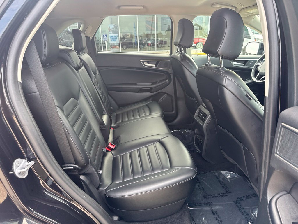 Used 2024 Ford Edge SEL AWD/4WD image 27