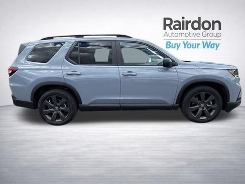 Certified 2023 Honda Pilot Sport image 38