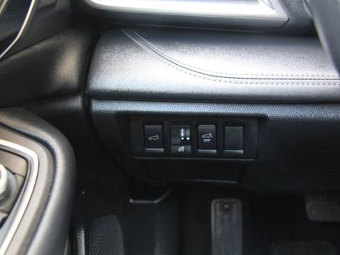 Used 2022 Subaru Outback Limited image 15