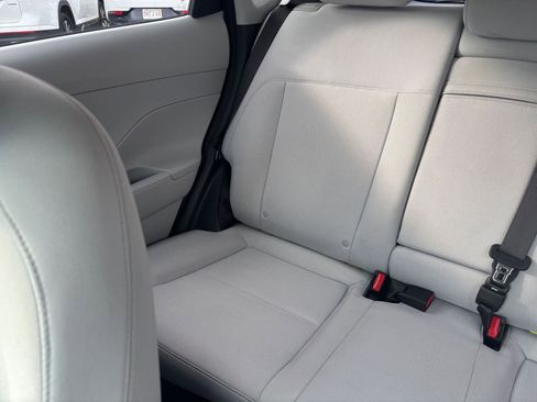 Used 2025 Hyundai Kona SEL image 35