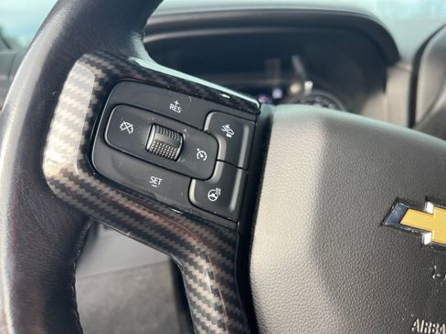 Used 2022 Chevrolet Silverado 2500 High Country w/ Z71 Off-Road Package image 11