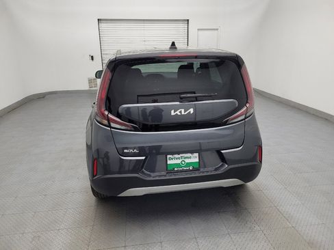 Used 2025 Kia Soul LX image 6