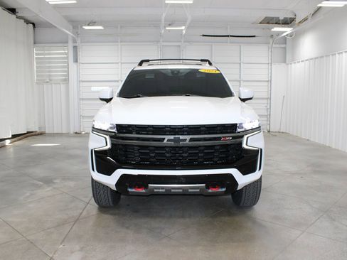 Used 2021 Chevrolet Tahoe Z71 image 3