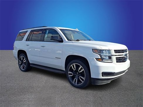 Used 2019 Chevrolet Tahoe LT image 3
