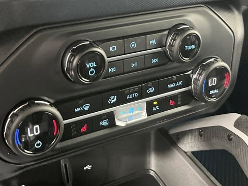 Certified 2023 Ford Bronco Outer Banks image 21