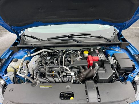 Used 2025 Nissan Sentra SV image 31