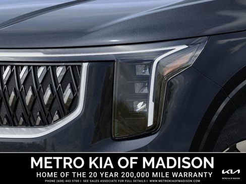 New 2026 Kia Carnival LXS image 10