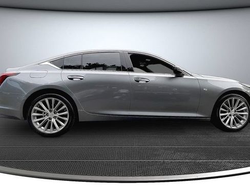 Used 2020 Cadillac CT5 Premium Luxury w/ Parking Package AWD/4WD image 4
