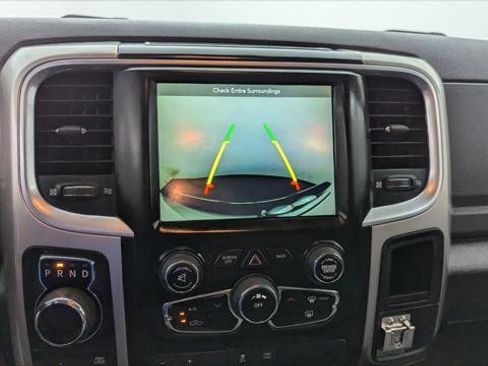 Used 2019 RAM 1500 Classic SLT image 27