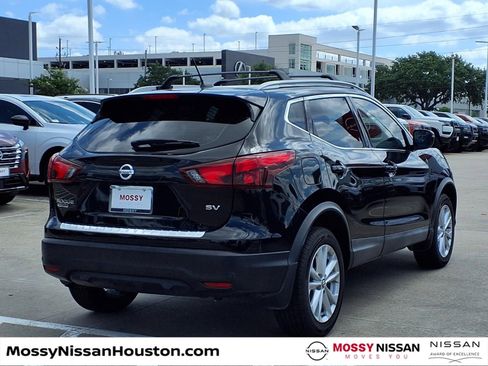Used 2019 Nissan Rogue Sport SV FWD image 7
