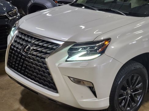 Used 2022 Lexus GX 460 Premium w/ Premium Package AWD/4WD image 14