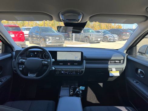 New 2026 Hyundai Ioniq 5 SE image 19
