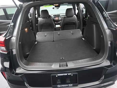 Used 2023 Chevrolet TrailBlazer RS AWD/4WD image 35