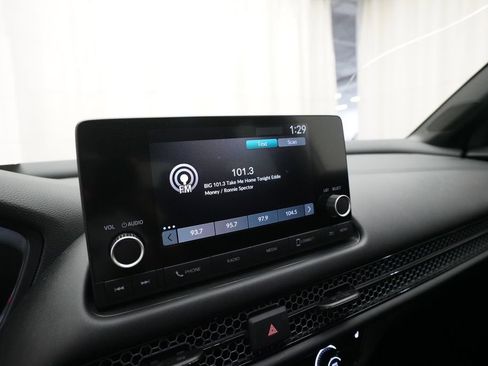 Certified 2024 Honda HR-V Sport image 19